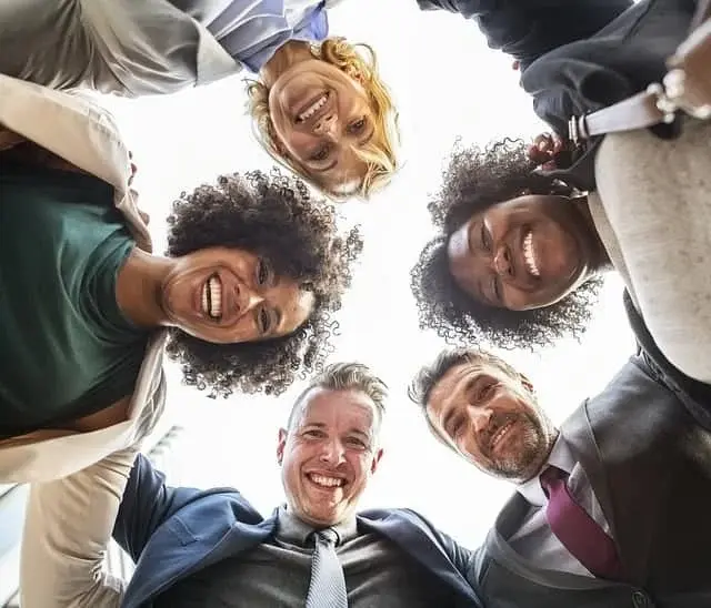Concepte noi de teambuilding