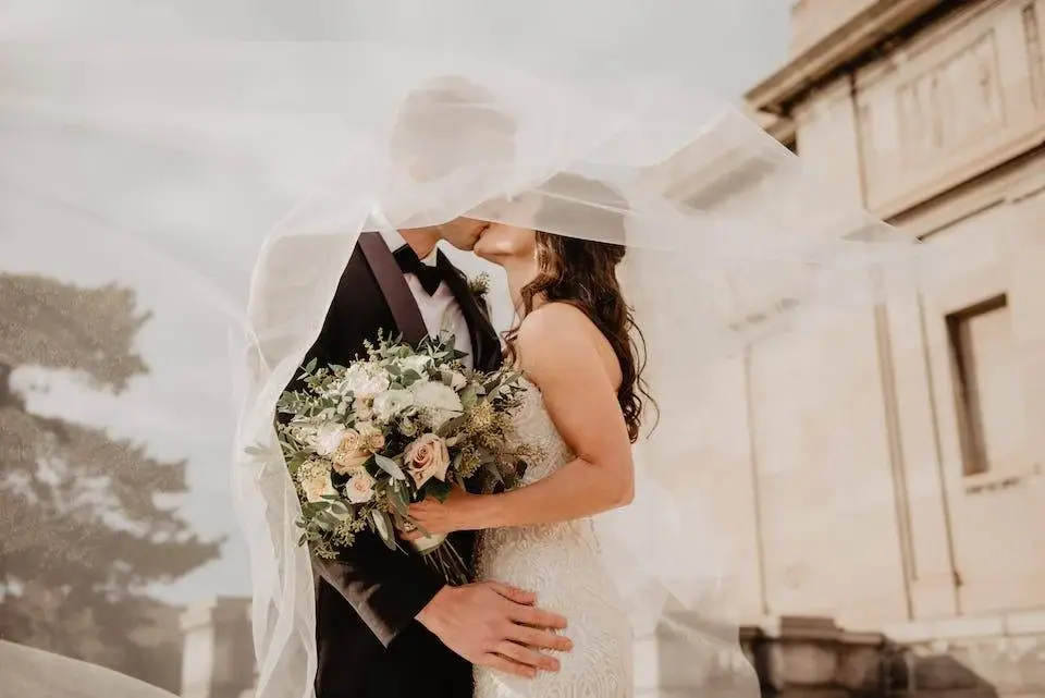 Nunta de pânză sau de flori. Aniversare 4 ani de căsătorie